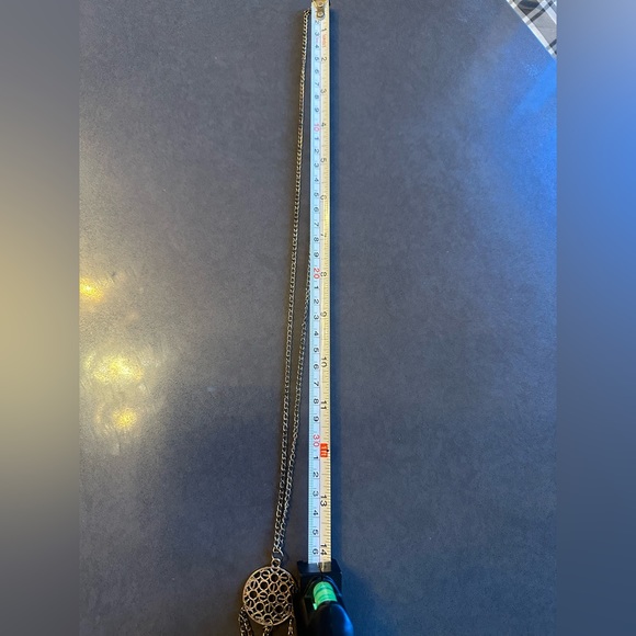 Ladies Gold tone necklace - Picture 5 of 5